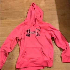 Neon pink under armour sweatshirt